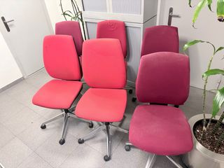 6 Sedie da Ufficio Rosse Girevoli (tutte a 60 euro)