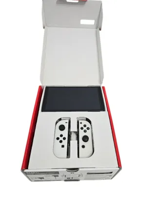 Consola Nintendo Switch OLED Blanca + 4 Juegos