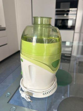 Licuadora Taurus Liquafresh Verde/Blanca