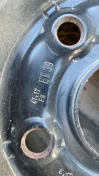 Rueda de repuesto temporal