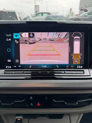 Volkswagen Multivan 2025 por 615€/mes