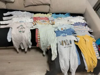 Lote de Pijamas de bebé (varios modelos)