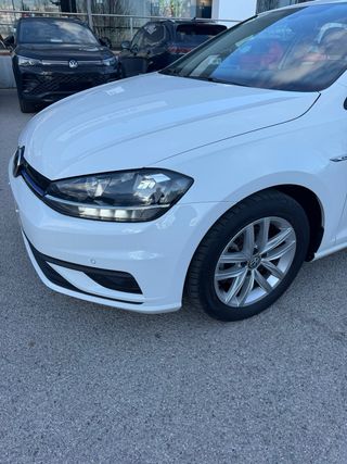 Volkswagen Golf 2020 por 225€/mes
