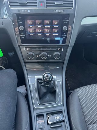 Volkswagen Golf 2020 por 225€/mes