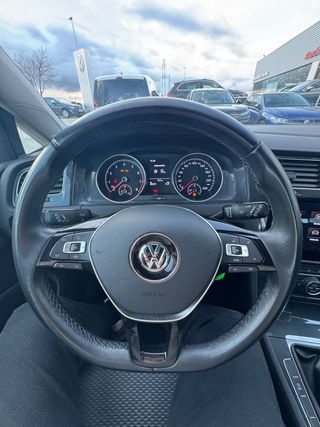 Volkswagen Golf 2020 por 225€/mes
