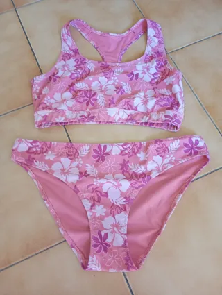 Bikini rosa estampado floral