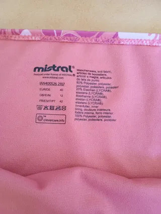 Bikini rosa estampado floral