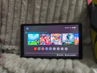 Nintendo Switch OLED Mario Roja