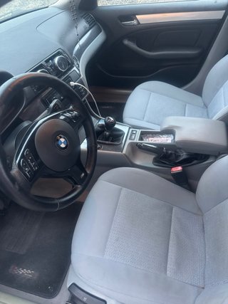 BMW Serie 3 2004 Leer bien el anuncii