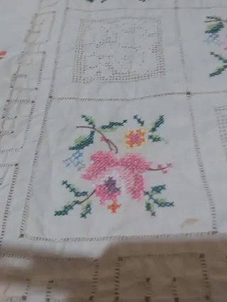 Tela de algodón bordada floral