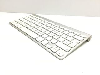 teclado alfanumerico apple wireless keyboard (a1314)