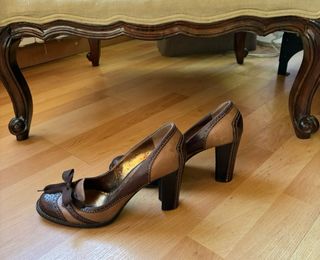 Zapatos tacón Dolce & Gabbana beige/marrón