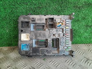 CAJA RELES / FUSIBLES 966405908001