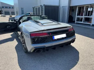 Audi R8 2024