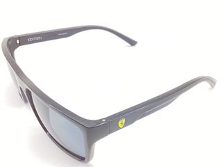 gafas de sol caballero/unisex ferrari fz6003u