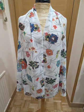 Chaqueta encaje amarillo talla única