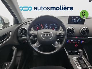 Audi A3 Attracted 1.6 TDI clean diesel 81 kW (110 CV) S tronic