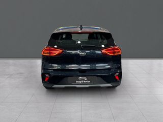 Kia Niro 1.6 GDi HEV 104kW (141CV) Drive