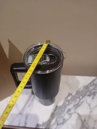 Vaso Térmico Negro con Tapa y Popote