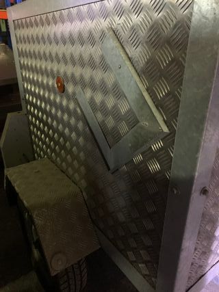 REMOLQUE HOMOLOGADO PARA EL TRANSPORTE DE EXPLOSIV