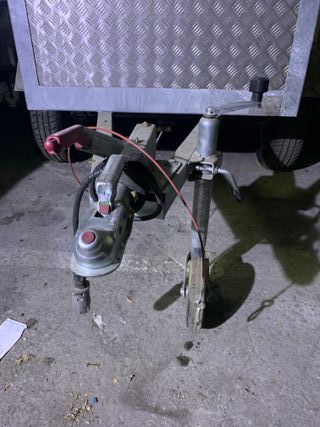 REMOLQUE HOMOLOGADO PARA EL TRANSPORTE DE EXPLOSIV