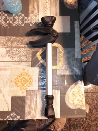 Brazo sujeción porta bicicleta