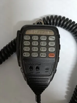 Emisora radioaficionado CRT 2M