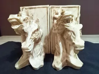 Sujetalibros Caballos Salvajes