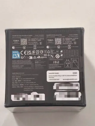 Insta360 GO Ultra 4K Cam Negra