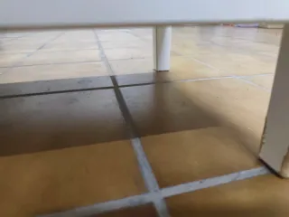 Mesita auxiliar rectangular con cristal