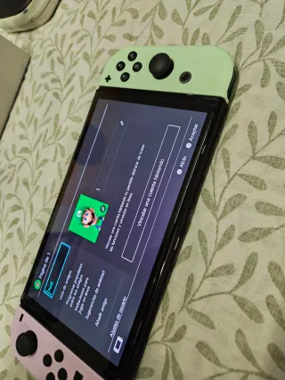 Nintendo Switch OLED Verde y Rosa