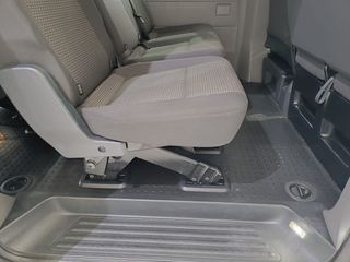 Volkswagen Caravelle 09/2023 2.0 110cv 9 plazas