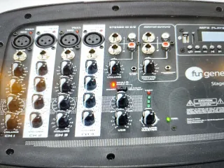 Equipo Sonido 500W: Altavoces + Mesa