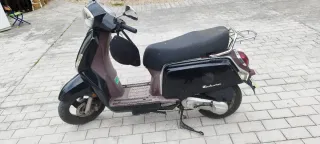 Ciclomotor Keeway Zahara 49cc Automático