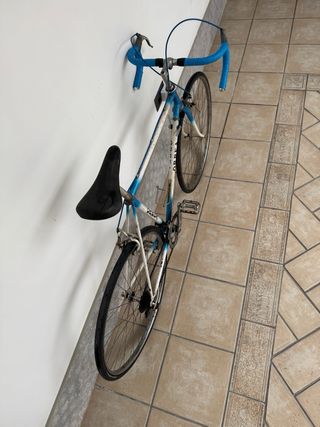 Bici da strada Orbea vintage blu e bianco