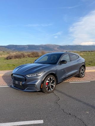 Ford Mustang Mach-E e4 X  NACIONAL UNICO