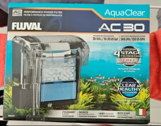 Acuario completo con accesorios