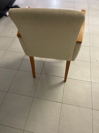 Butaca tapizada tela y madera