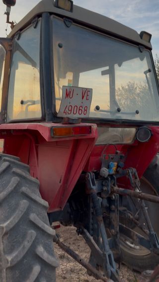 Tractor Massey Ferguson 393HC