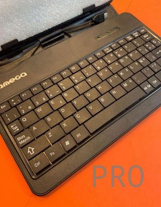 Funda para Tablet con Teclado