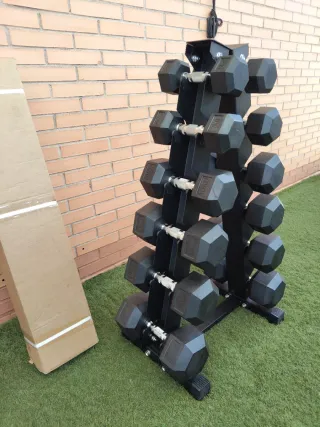 Soporte para 12 mancuernas nuevo.
