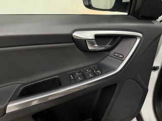 Volvo XC60 Nacional 1 Propietaria 304 RDesign AWD