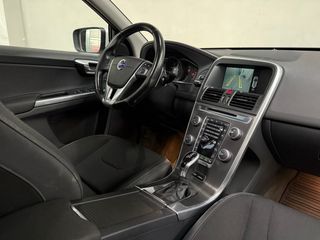 Volvo XC60 Nacional 1 Propietaria 304 RDesign AWD