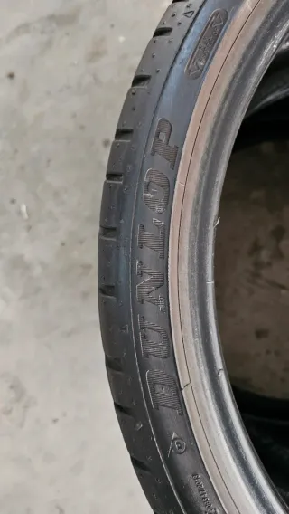 Neumáticos 265 30 20 Dunlop seminuevos