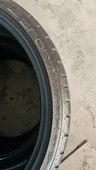 Neumáticos 265 30 20 Dunlop seminuevos