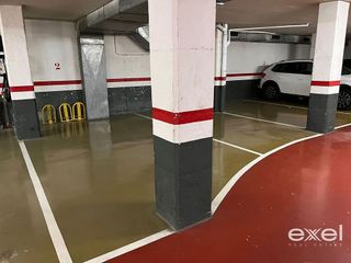 Garaje en venta en Sant Joan Despí