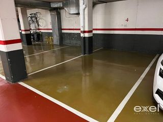 Garaje en venta en Sant Joan Despí