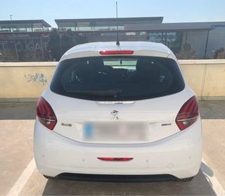 Peugeot 208 2017