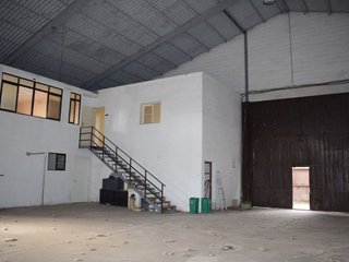 Nave industrial en venta en Estación-Manantiales en Guadalajara