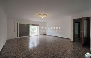 Piso en venta en Centre en Roses